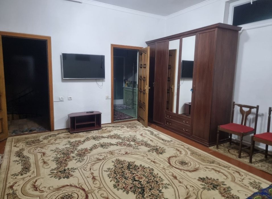 Сдаётся половина участка на Малике