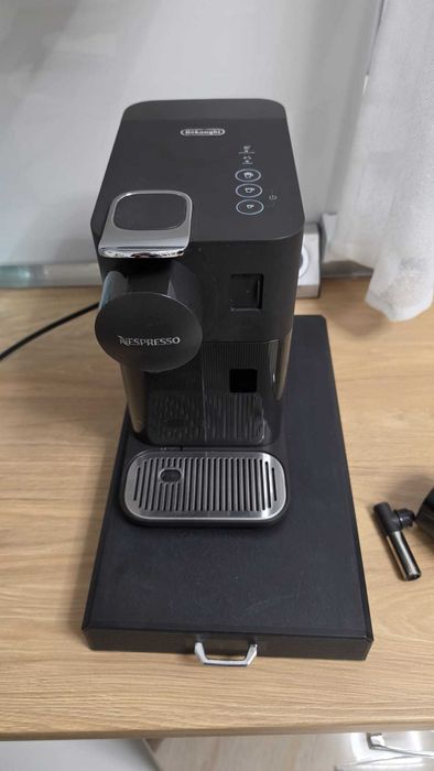 Espressor Lattissima One Evolution Negru