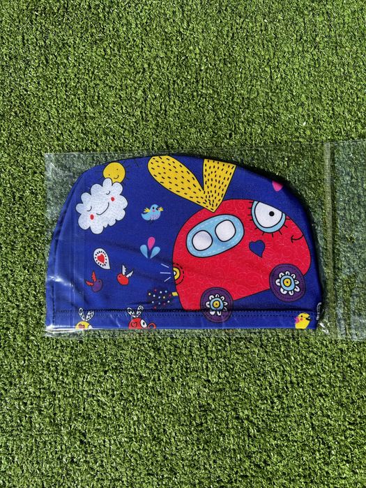 Цветни детски плувни шапки- забавни и удобни!