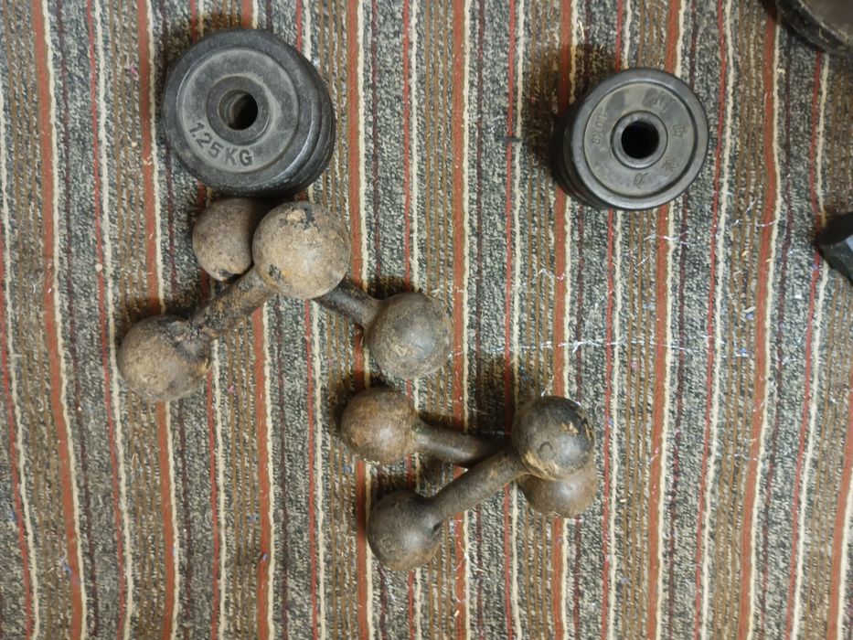 Продам спортивный инвентарь