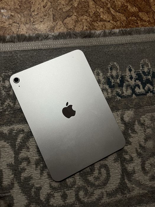 Ipad 11 (A16) 128гб  Б/у только месяц назад купила срочно продам‼️