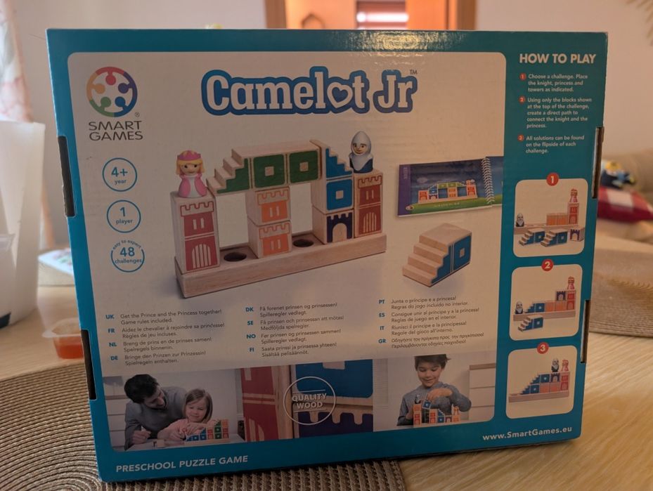 Joc de logică Smart Games Camelot Jr