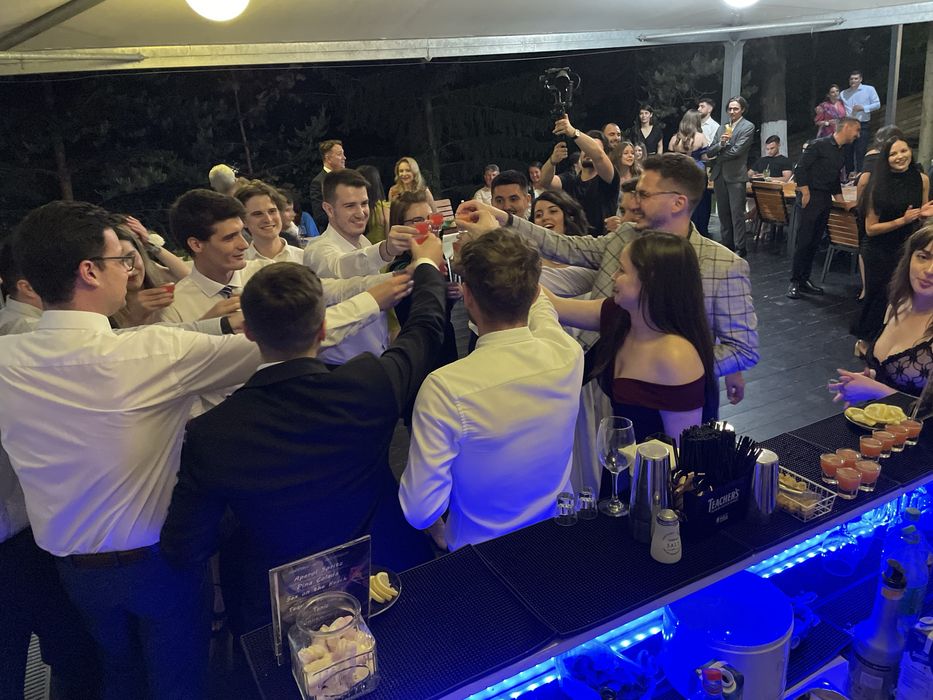 SUPER PRET/Bar mobil/Cocktail bar/Fum greu/Cabina foto/Tort shot-uri