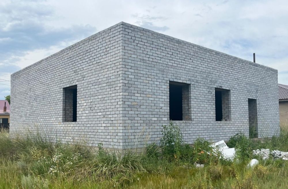 Продаю недостроенный Дом Уркер