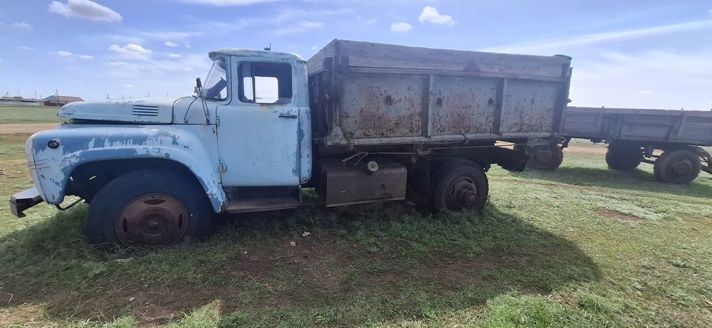 Продам Зил самосвал