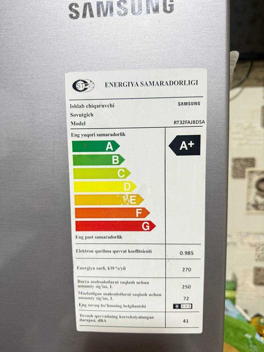 Samsung xolodelnik sotiladi