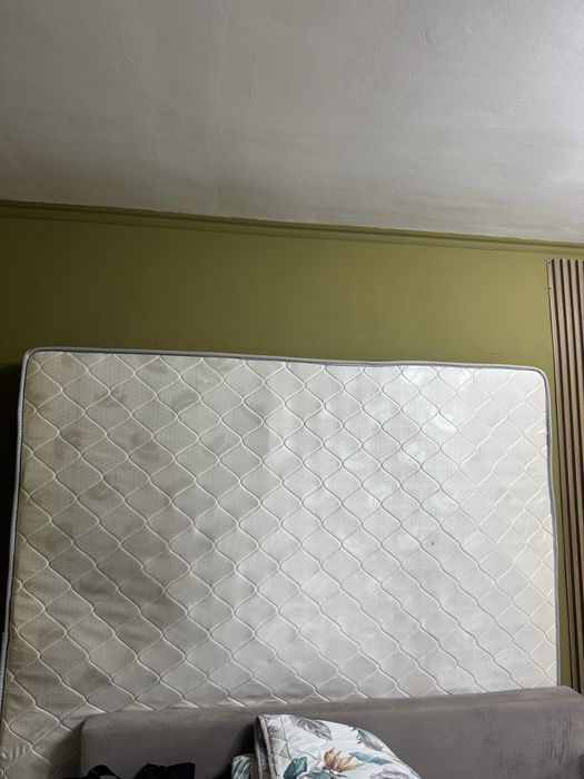 Продам матрас и диван, б/у