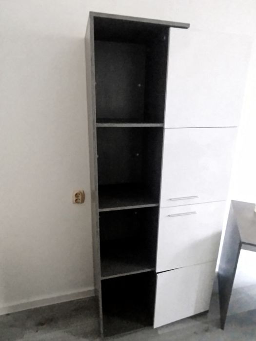 Подарък още едно бюро същия дизайн   Офис обурудване  и президентски с