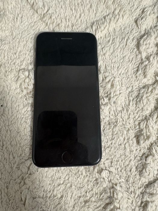 Vand iphone se 2022