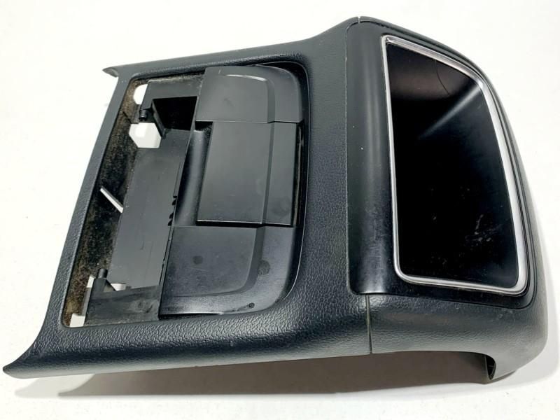 Suport depozitare spate Audi A4 facelift (2011-2015) [B8.5] 8K0863300B