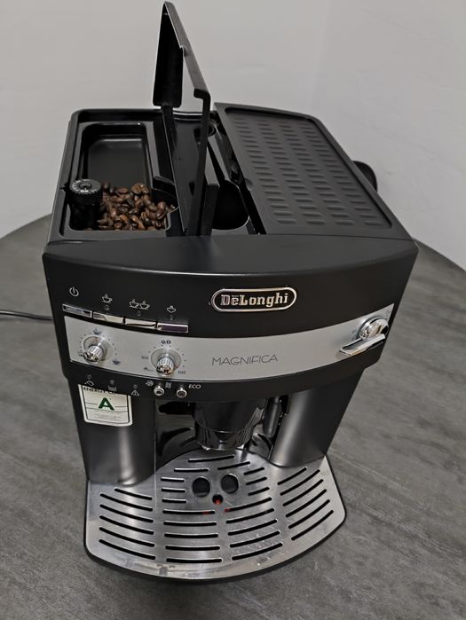 De Longhi Magnifica