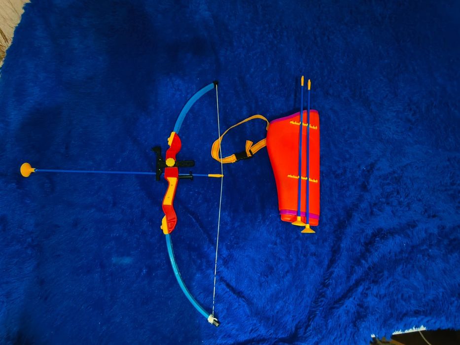 Лук и стрелы детский