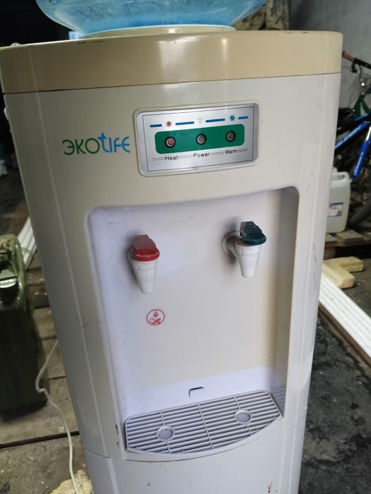 Куллер для  воды