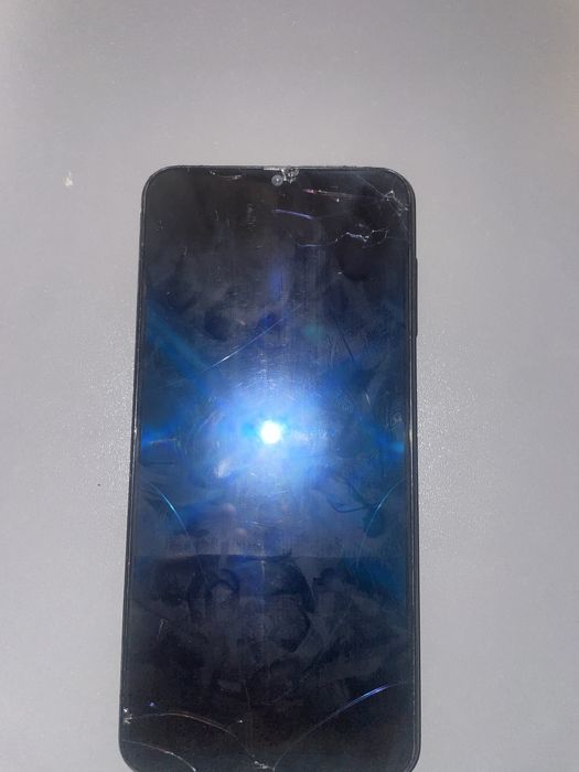 Galaxy a50 в среднем состоянии