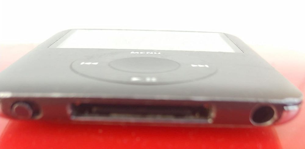 Apple iPod Touch 8Gb iPod Nano 3rd generation 8Gb A1236