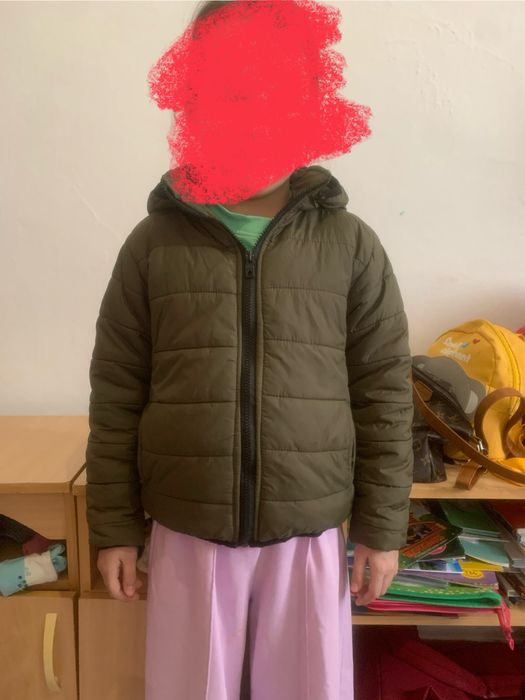 Весенняя куртка для мальчиков 7-8 лет