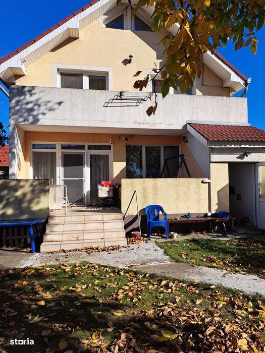 Casă,P+E,Episcopia,5 dormitoare,living+bucătărie open,3 băi,beci,garaj