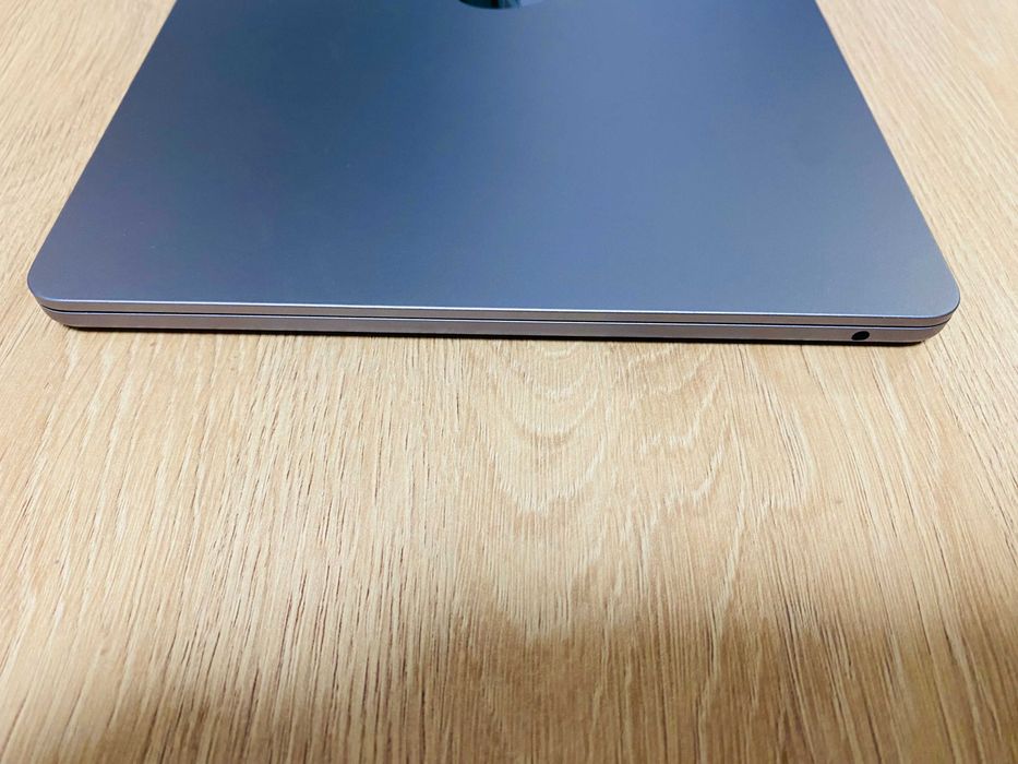 MacBook Air 13 2022, Apple M2, 8GB RAM, 256GB SSD, Space Grey, 89% BH