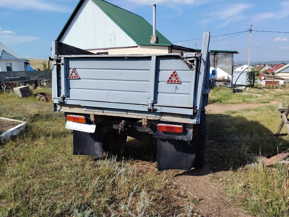 Продам автомашину ГАЗ  52