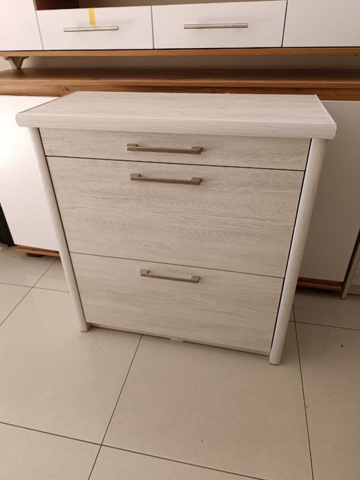 Обувница для вашего дома и комфорта