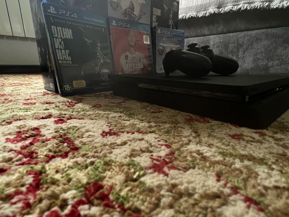 playstation 4 slim 1 tb