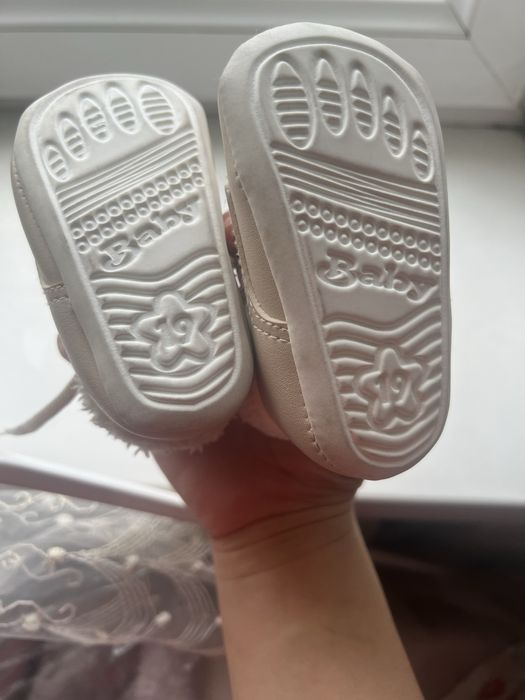 Срочно продаю обувь