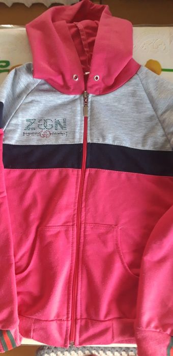 Продам платье для девочки