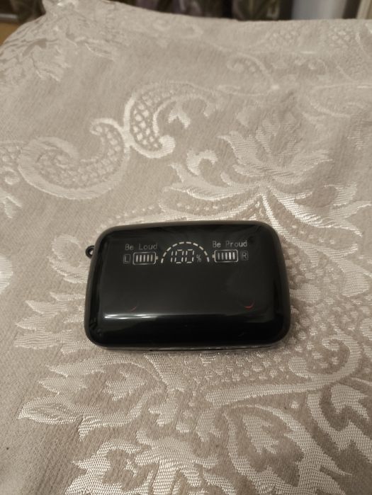 Продам наушники новые