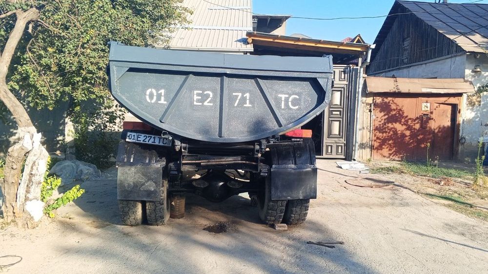 Зил 1982 йил ишлаб чикарилган