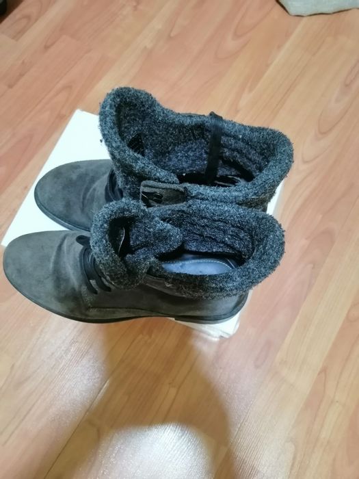 Ghete iarna îmblănite.