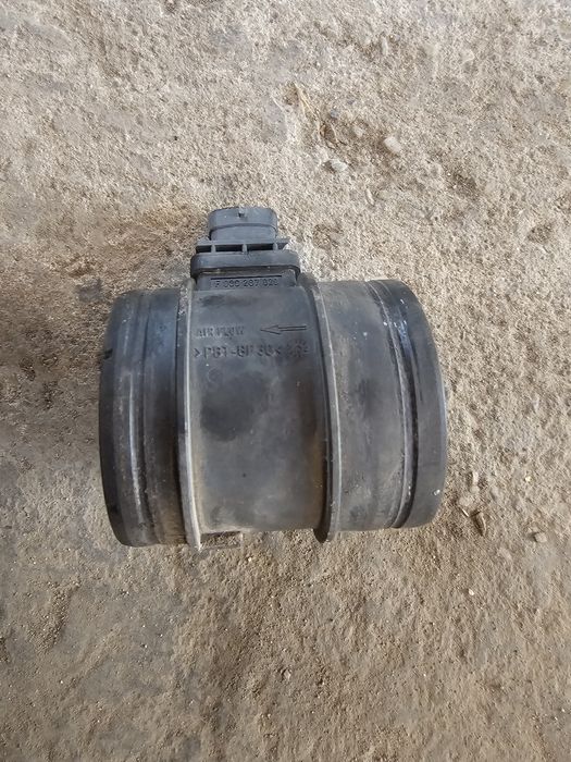 Debitmetru aer Fiat Ducato Iveco Daily 2.3 multijet euro 4 cod 0281002