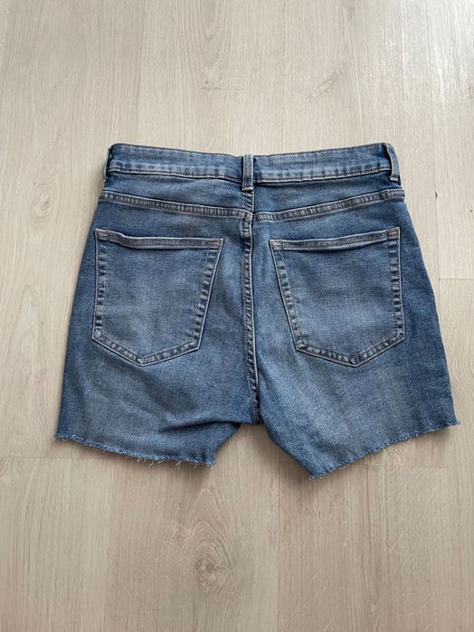 2 чифта къси панталони H&M