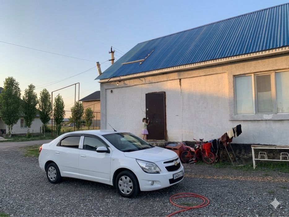 продается  каркасный  дом