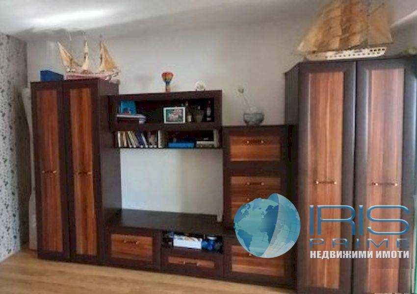 Продава се Тристаен апартамент в Шумен, Тракия - 82 кв.м за 1275 €/кв.м - Снимка #6