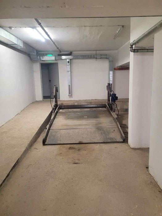 Дава се под наем Гараж / Паркомясто в София, Овча купел - 35 кв.м за 102 € - Снимка #1