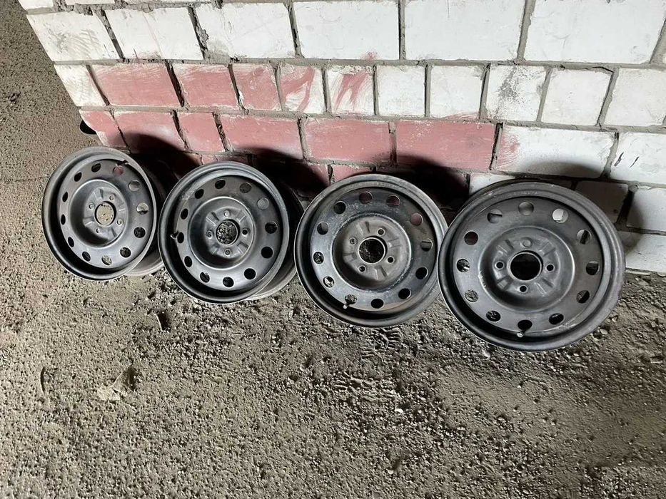 Диски r15 ( 4*114,3 )