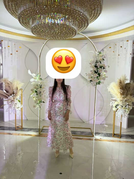 Продам платье размер м