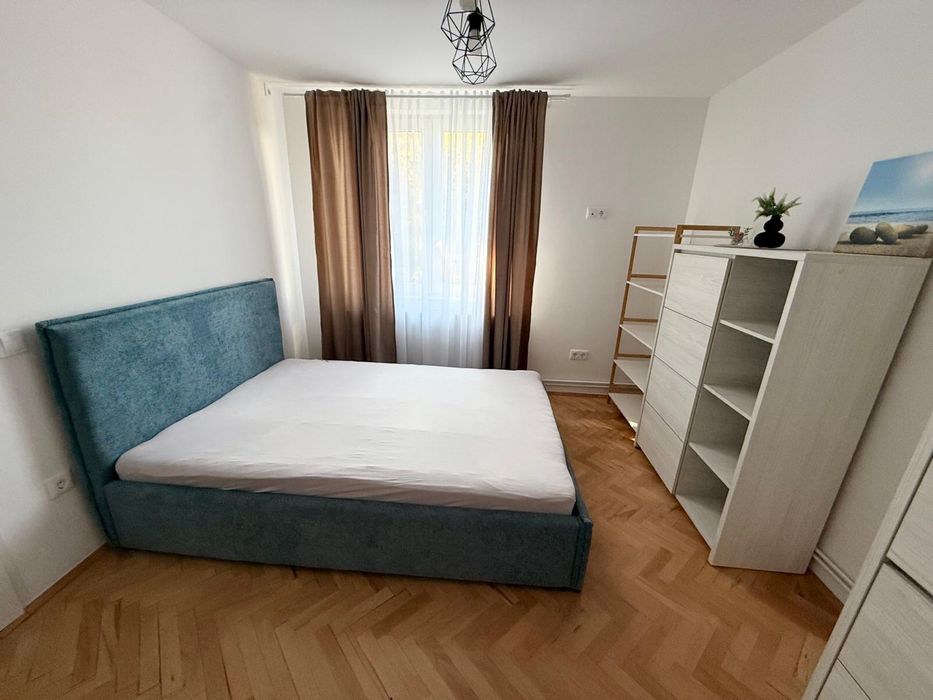 Inchiriat apartament 2 camere  zona Cornisa