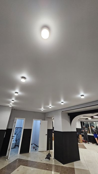 Натяжные потолки