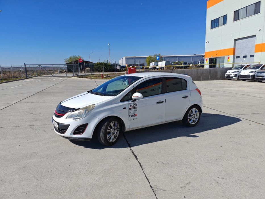 Autoturism Corsa D