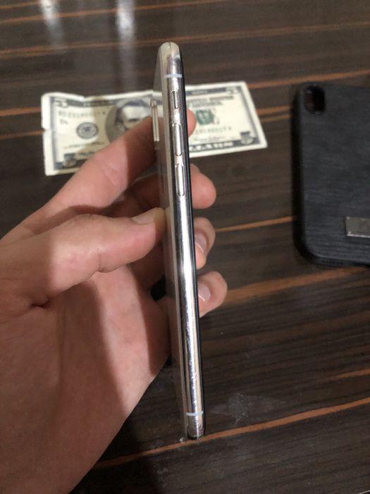 iPhone Xs 64Gb xama joyi iwlidi
