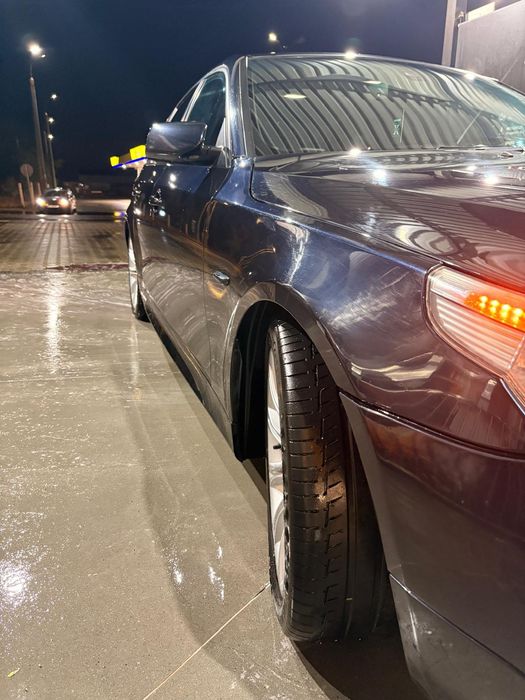 Vând BMW E60 525d