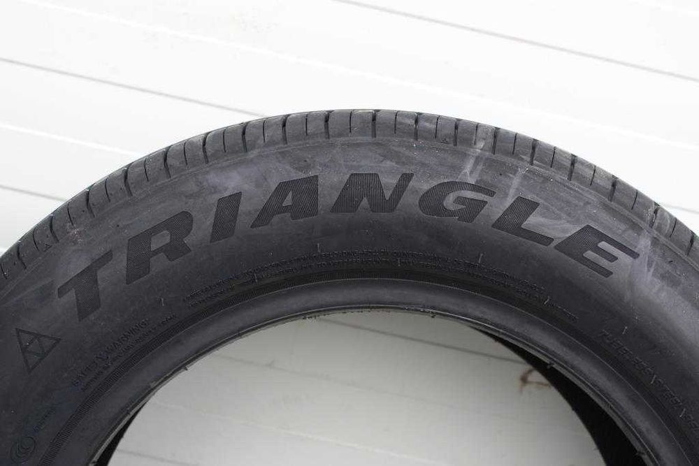 Anvelope vara noi 175/65R14 82T, Triangle