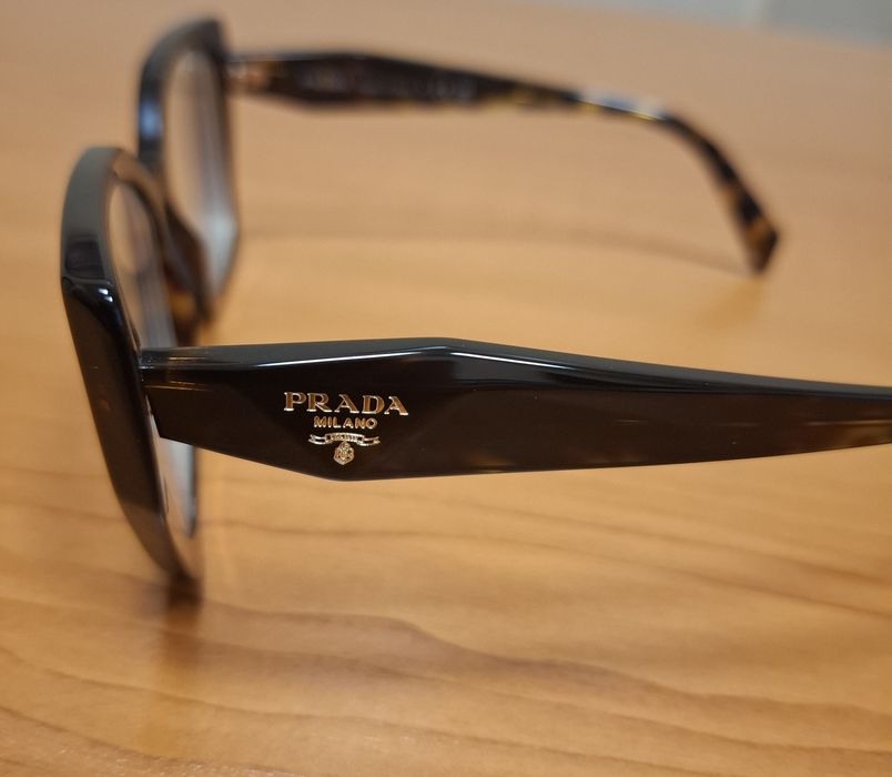 Диоптрични рамки Prada