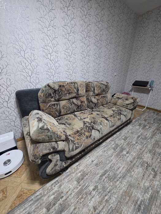 Продам диван , раздвижной