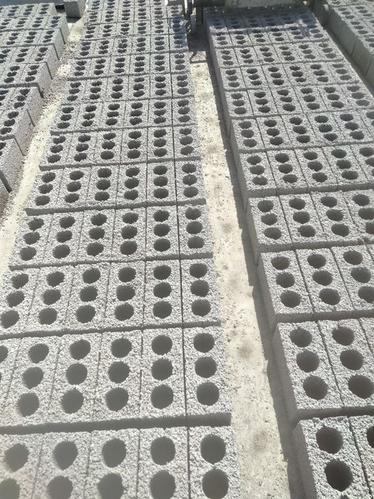 Sifatli Shlakablok sotiladi