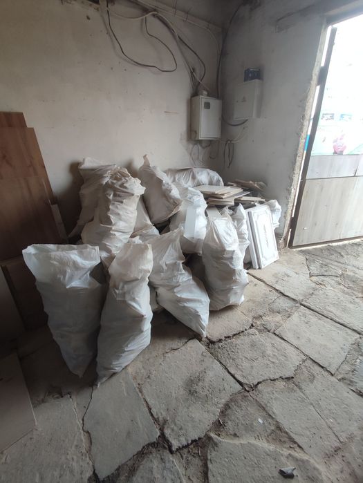 Мешок опилок мебелное