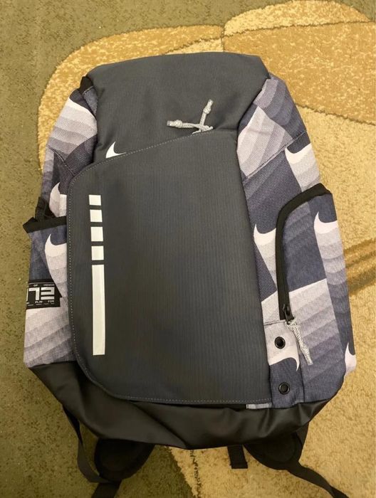 Продам новые рюкзаки Nike Elite