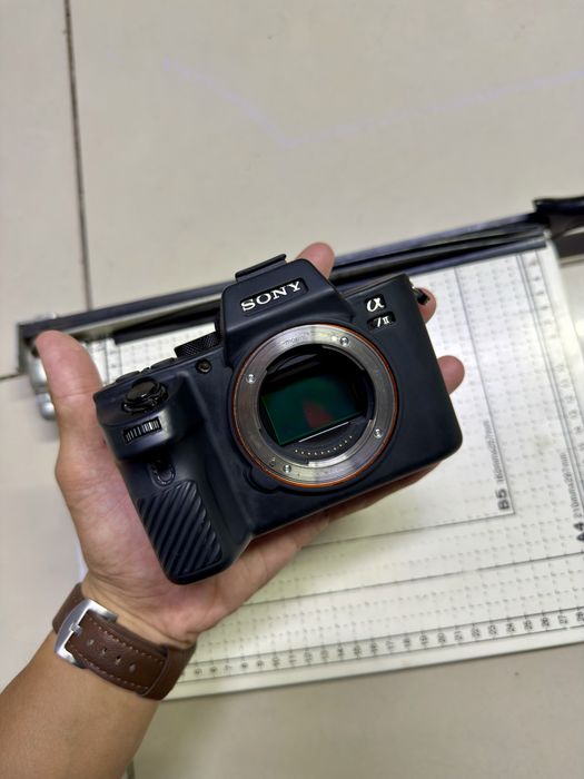 Sony A7ii комплект в хорошем састояний!