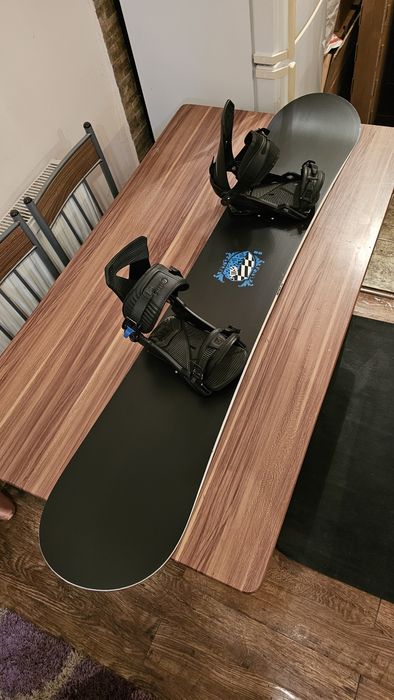 Placa Snowboard Nitro Shield 159 cu legaturi Nitro Zero L